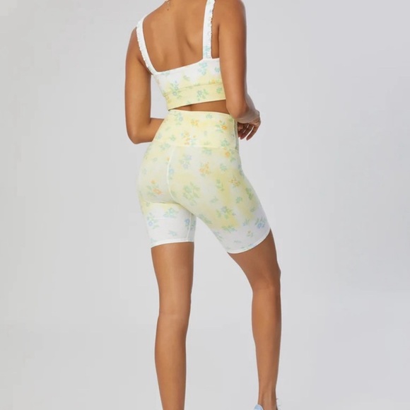 Sincerely Jules x Bandier The Bryn Lifestyle 7” Biker Shorts & Matching Bra set - Picture 2 of 13